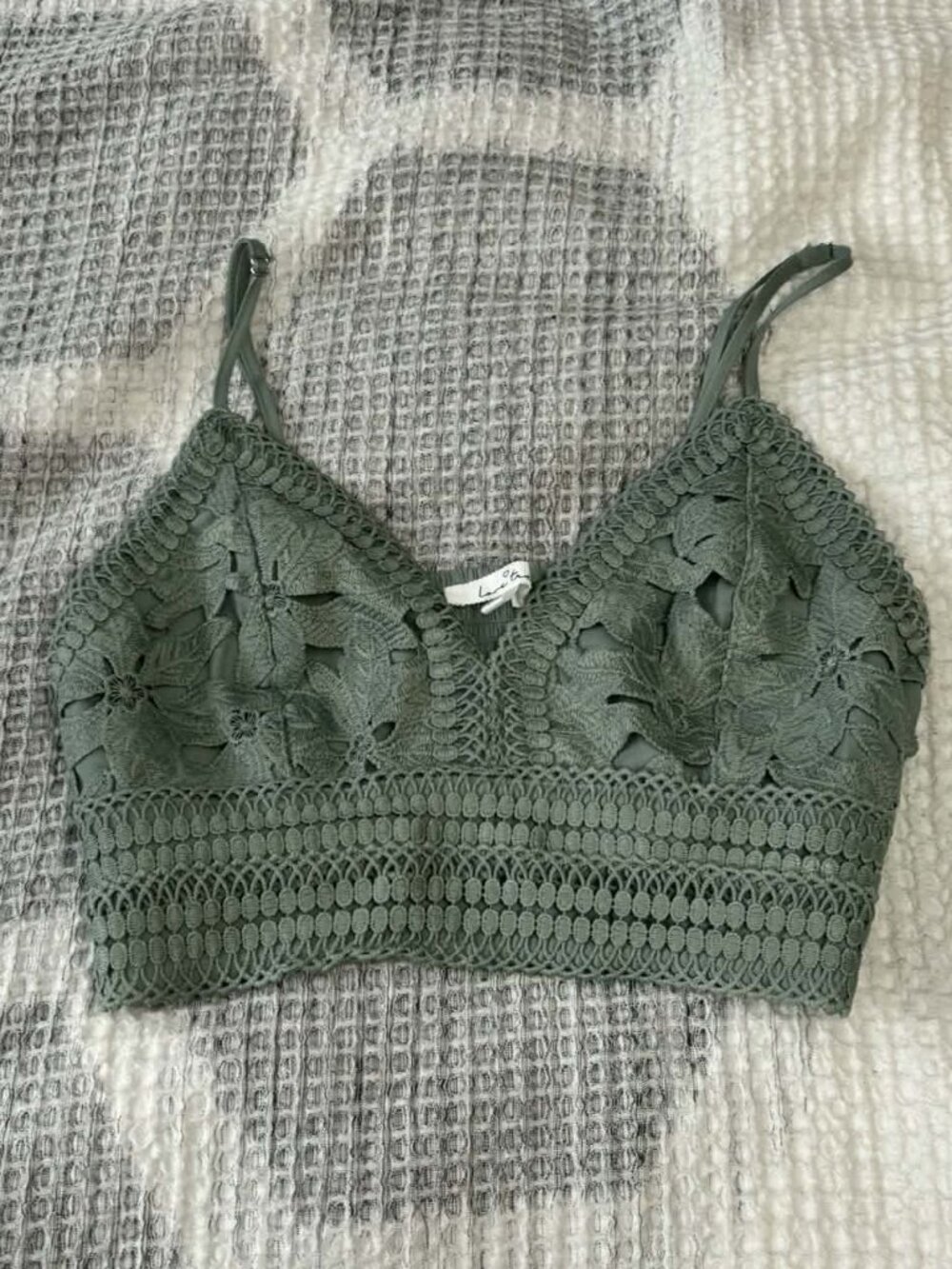 Green Belly Top Camisole - Chic and Dainty for Summer